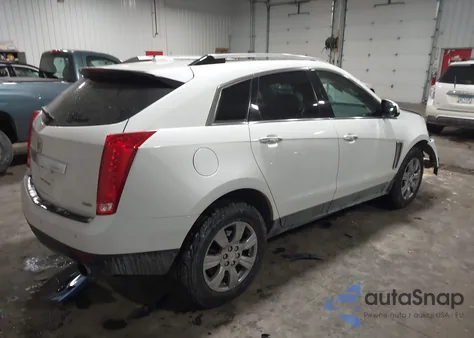 2015 Cadillac Srx Luxury Collection z USA, uszkodzony, nr VIN 3GYFNEE38FS625219